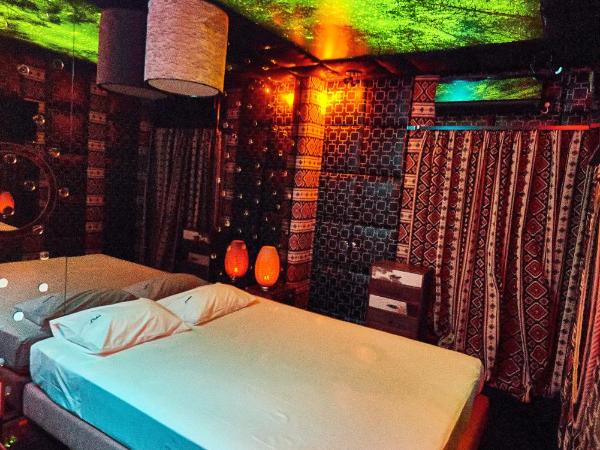 Lida Hotel : photo 10 de la chambre chambre double deluxe avec douche