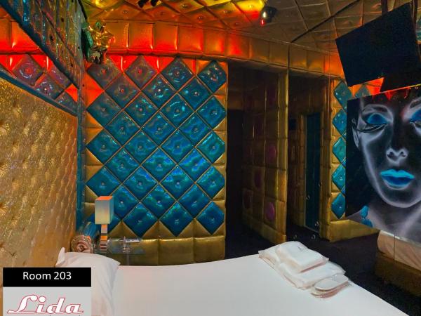 Lida Hotel : photo 1 de la chambre chambre double deluxe avec douche