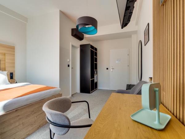 Bed & Breakfast Sky City Center : photo 4 de la chambre chambre double – vue sur ville