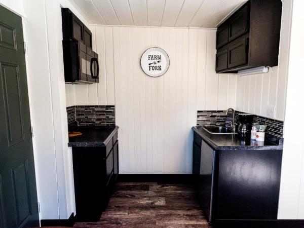 Garden of the Gods RV Resort : photo 4 de la chambre studio (4 adultes)