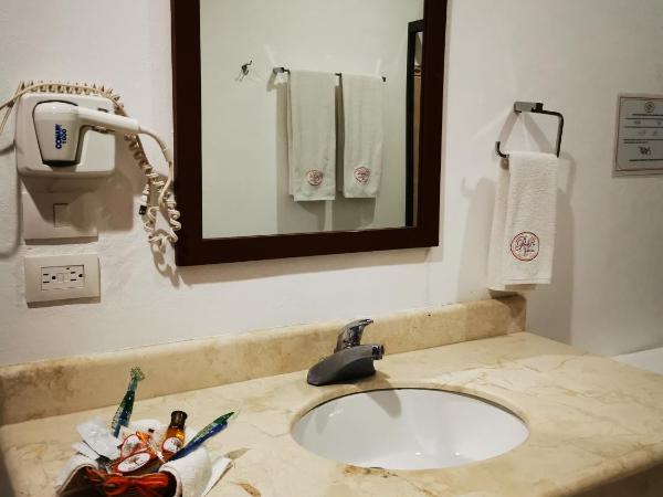 Hotel Real Mercedes : photo 7 de la chambre chambre lits jumeaux