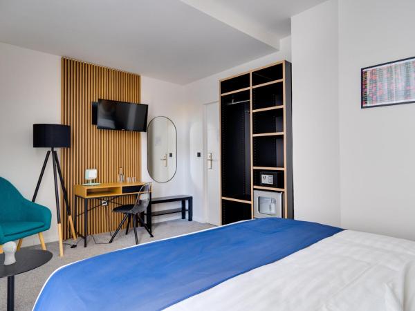 Bed & Breakfast Sky City Center : photo 2 de la chambre chambre double – vue sur cour