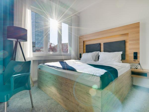 Bed & Breakfast Sky City Center : photo 7 de la chambre chambre double – vue sur ville