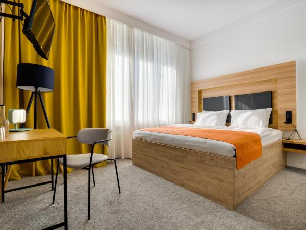 Bed & Breakfast Sky City Center : photo 9 de la chambre chambre double – vue sur ville