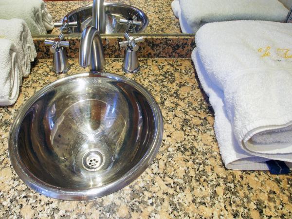 La Fresque Hotel : photo 6 de la chambre chambre double