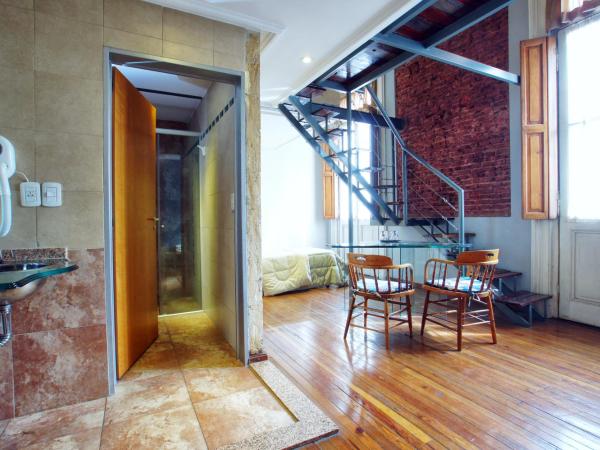 La Fresque Hotel : photo 1 de la chambre chambre triple