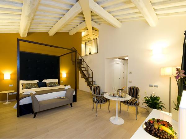 Relais dell'Olmo : photo 6 de la chambre chambre familiale