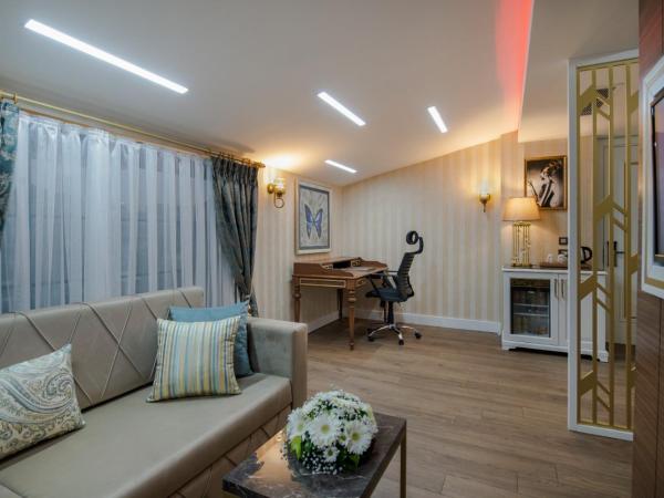 Elysium Green Suites : photo 2 de la chambre chambre double deluxe avec douche