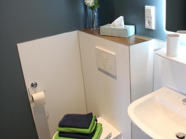 Bed Taste : photo 9 de la chambre chambre simple avec salle de bains privative