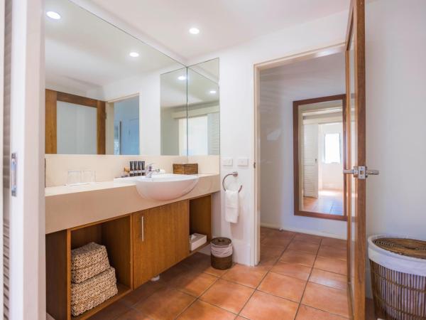 The Reef House Adults Retreat - Enjoy 28 Complimentary Inclusions : photo 6 de la chambre spacious king suite with ocean view