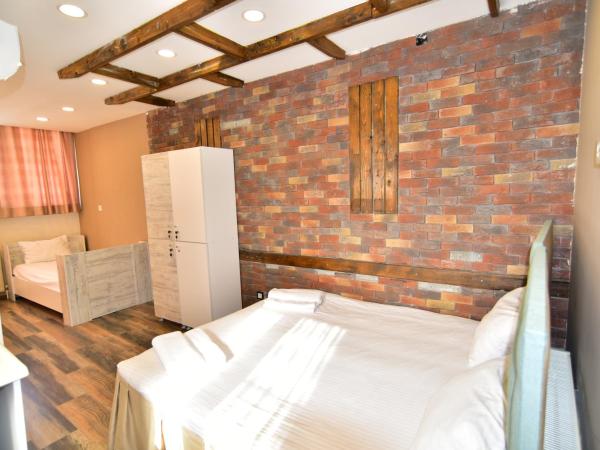 Hotel Han : photo 5 de la chambre chambre familiale