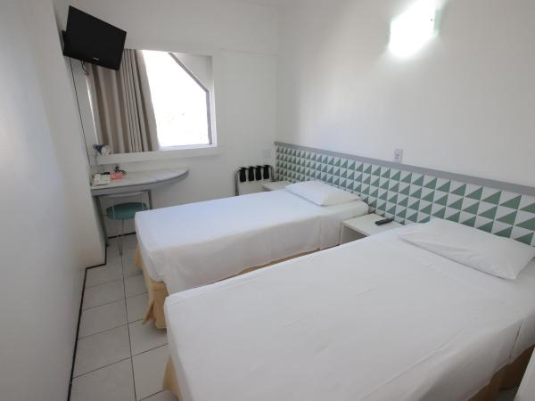 Ibis Budget Salvador : photo 3 de la chambre chambre lits jumeaux standard