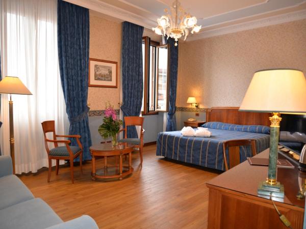 Strozzi Palace Hotel : photo 8 de la chambre suite junior