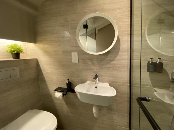 ST Signature Jalan Besar, DAYUSE, 5 Hours, 10AM-3PM : photo 8 de la chambre double, window, dayuse, 5 hours: 10am-3pm