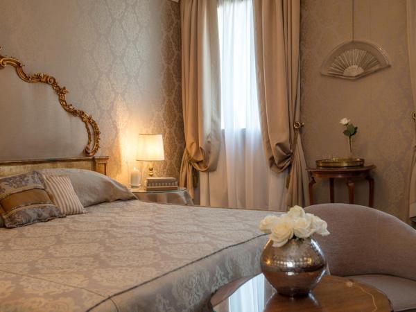 Hotel Metropole Venezia : photo 3 de la chambre chambre classique avec vue sur le jardin