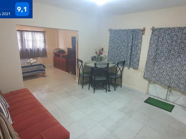 Departamentos muy cercanos al aeropuerto T2 wifi free : photo 1 de la chambre appartement - rez-de-chaussée