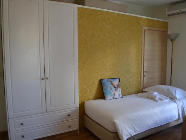 Rivitel Marousi Apartments : photo 10 de la chambre appartement 2 chambres