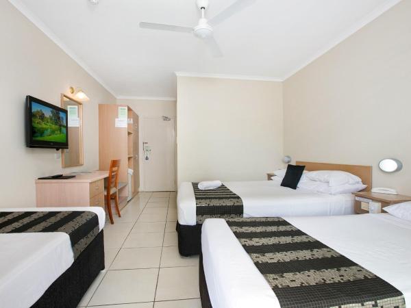 Cairns City Sheridan Motel : photo 3 de la chambre chambre familiale avec balcon