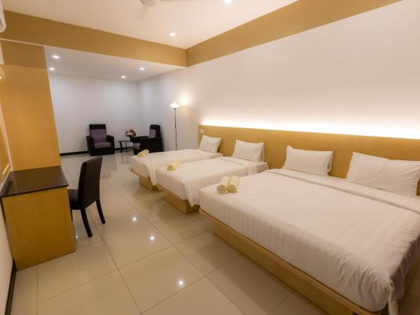 Scott Service Suites : photo 3 de la chambre chambre familiale avec baignoire