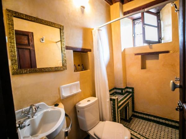 Riad Arabella : photo 7 de la chambre chambre triple basique