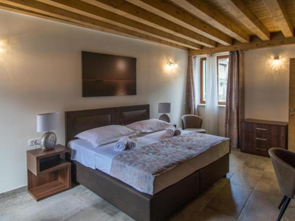 JR Luxury Guesthouse2 : photo 3 de la chambre chambre double deluxe (2 adultes + 1 enfant)