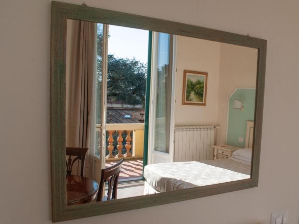 Dimora Salviati : photo 1 de la chambre suite junior avec balcon