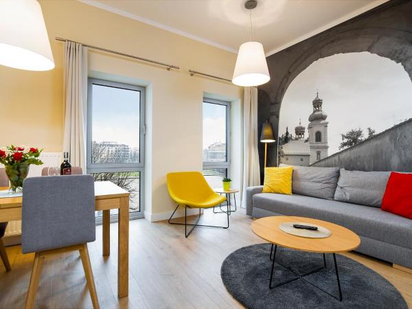 Cracow Riverside Aparthotel : photo 1 de la chambre appartement de luxe 1 chambre avec vue sur la rivière