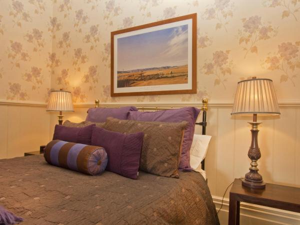 Lilac Rose Boutique Bed and Breakfast : photo 3 de la chambre chambre lit queen-size