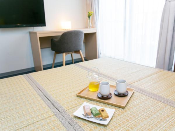 Playsis Asakusa : photo 4 de la chambre chambre familiale avec douche