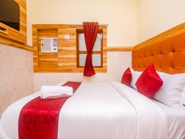 Aman Hotel near CST : photo 1 de la chambre double bed ac