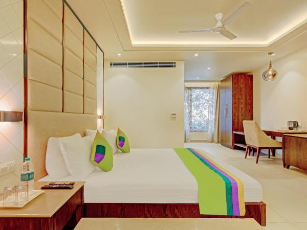 Treebo Premium Relax Inn Patel Nagar : photo 1 de la chambre chambre double supérieure