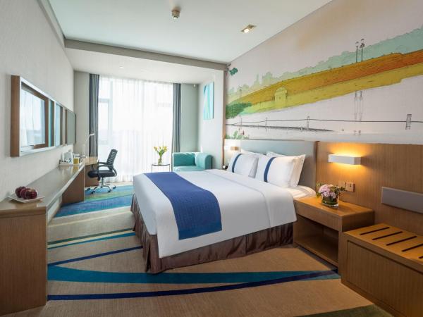 Holiday Inn Express Hangzhou East Station, an IHG Hotel : photo 3 de la chambre standard king room with extra floor space