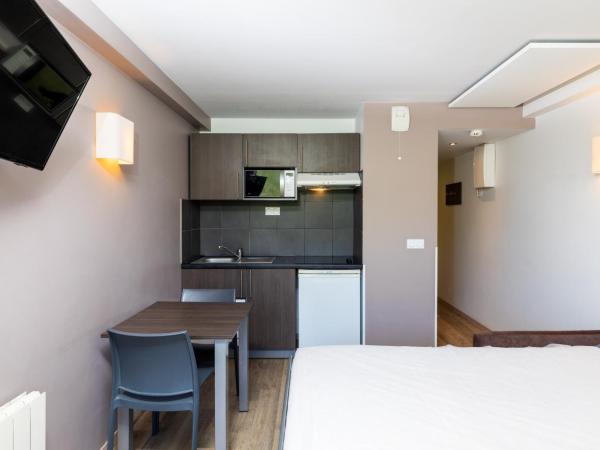 SOWELL RESIDENCES Crêt Voland : photo 4 de la chambre studio