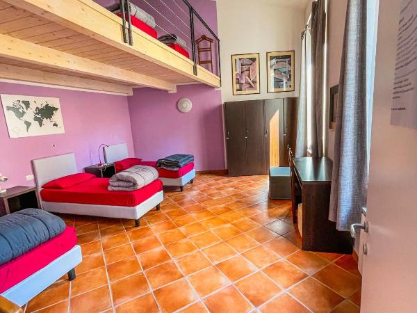 Emerald Palace : photo 4 de la chambre lit dans dortoir mixte de 6 lits