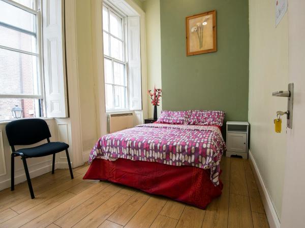 The Apache Hostel : photo 1 de la chambre chambre double avec salle de bains commune