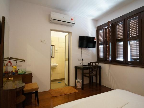 Thirty Three Stewart Houze : photo 4 de la chambre chambre double avec salle de bains privative