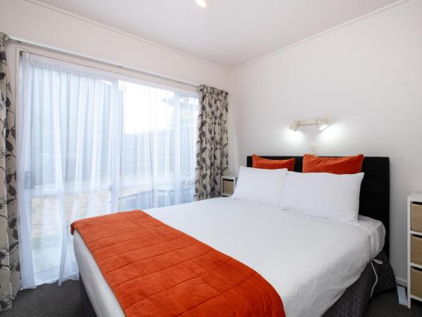 Chevron Motel : photo 3 de la chambre appartement 2 chambres avec canapé-lit