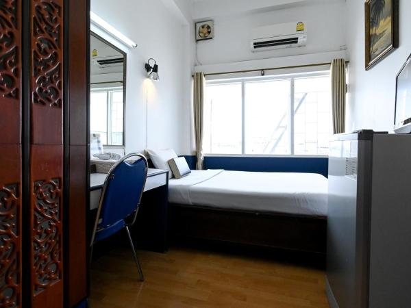 The Krungkasem Srikrung Hotel : photo 5 de la chambre chambre simple