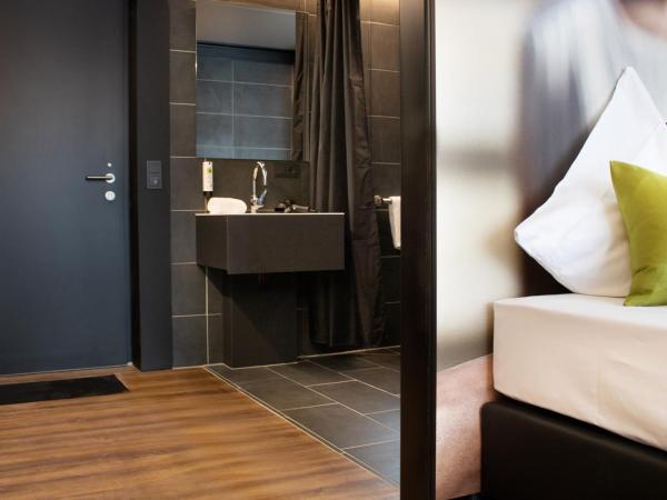 LE Hotel by WMM Hotels : photo 6 de la chambre chambre simple - accessible aux personnes à mobilité réduite