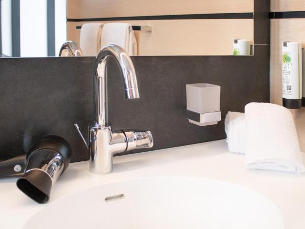 LE Hotel by WMM Hotels : photo 5 de la chambre chambre double standard