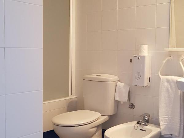 Hotel S´Aguarda : photo 3 de la chambre chambre double supérieure - vue sur mer