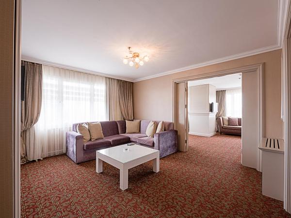 Dream Hill Business Deluxe Hotel Asia : photo 5 de la chambre suite