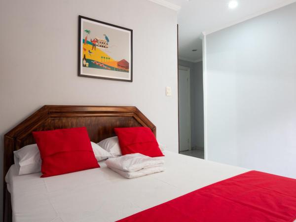Hotel Anália Franco : photo 2 de la chambre suite avec baignoire spa