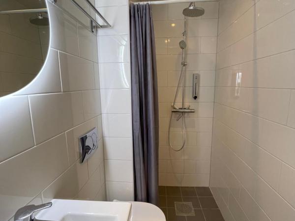 Unique Hotel Jungfrugatan : photo 8 de la chambre chambre double