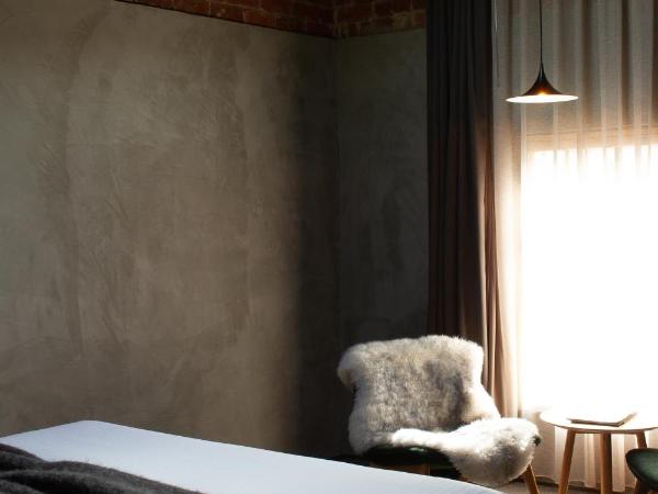 Moss Hotel : photo 5 de la chambre chambre lit queen-size deluxe - bower (salle de bains accessible aux personnes à mobilité réduite)