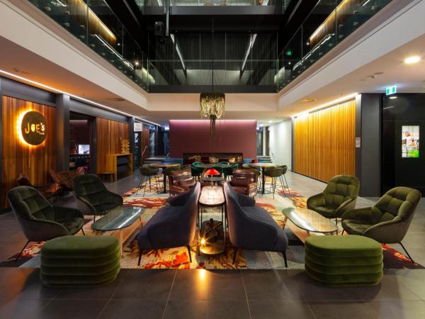 East Hotel and Apartments : photo 2 de la chambre studio est