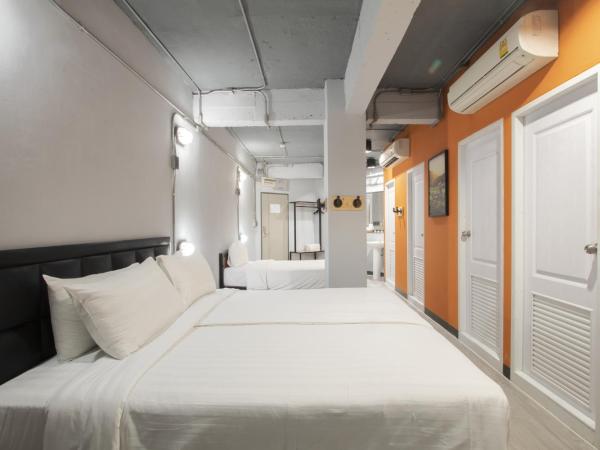 Rest24 Residence : photo 1 de la chambre chambre triple de luxe sans fenêtre