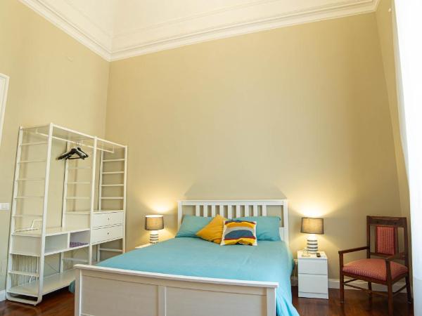 b&b le 4 leggende : photo 9 de la chambre chambre double deluxe avec balcon