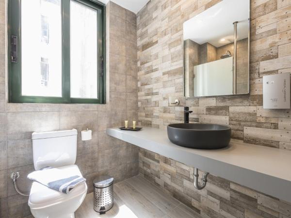 Athens Lights : photo 7 de la chambre chambre supérieure avec balcon - vue sur ville