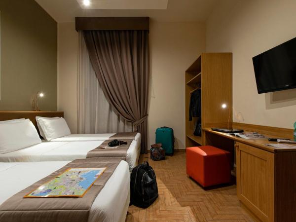 Grand Hotel Europa & Restaurant : photo 2 de la chambre chambre triple